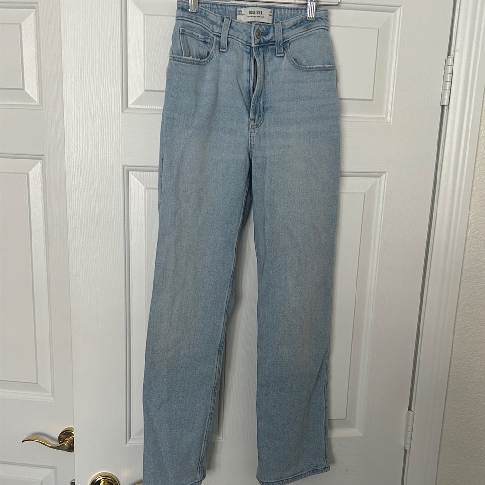 Hollister Classic Blue Straight Leg Jeans